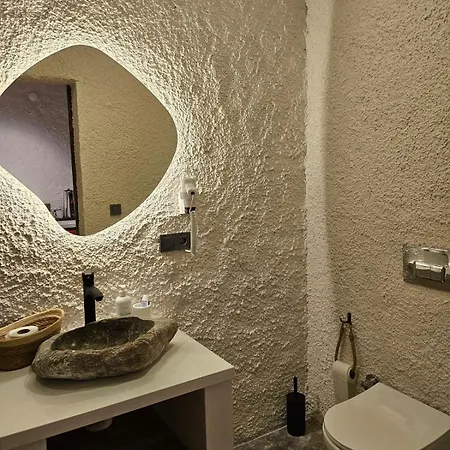 Da Doga Icinde Ciftlik Evleri Gaia Salamoria Urla