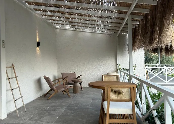 Da Doga Icinde Ciftlik Evleri Gaia Salamoria פארק נופש אורלה